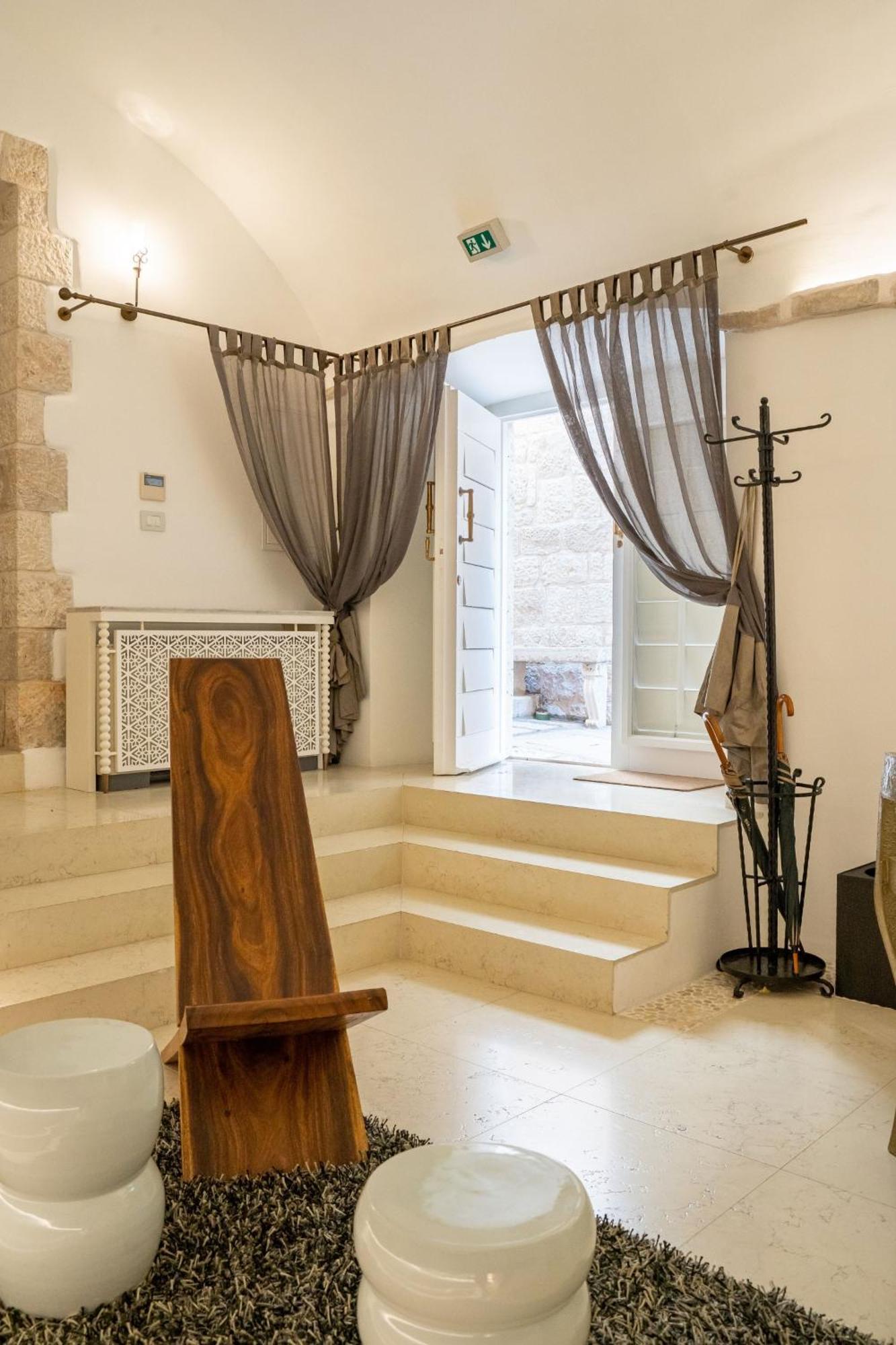 Lesic Dimitri Palace Korcula Town Bilik gambar